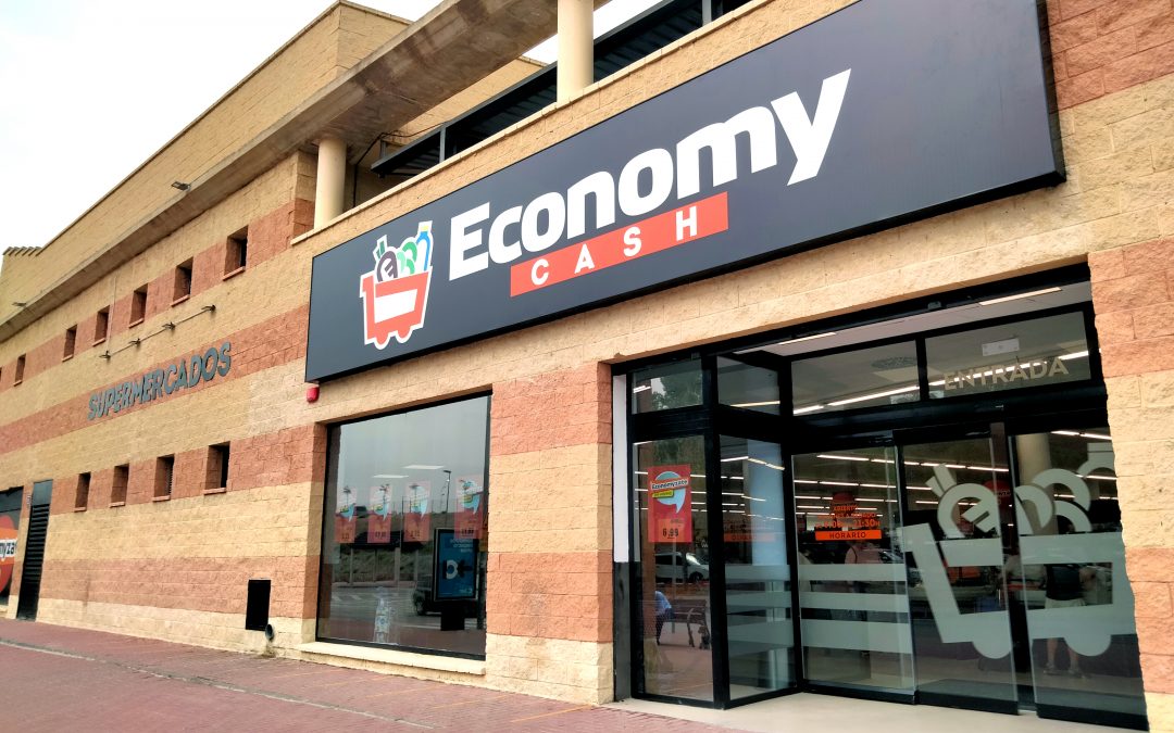 Economy Cash inaugura un nuevo supermercado en Molina de Segura